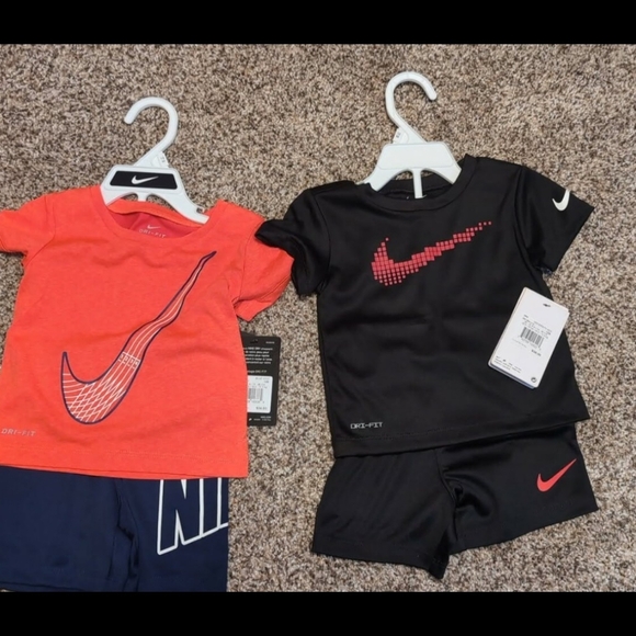 NEW! Set Of 8 Boys Nike Two Piece Sets Size 12 Months - Picture 2 of 4